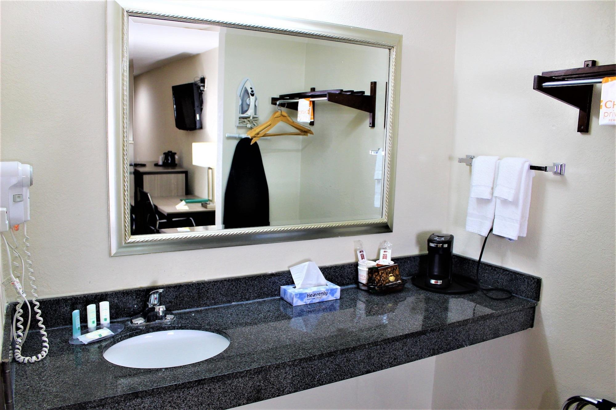 Quality Inn Fort Stockton Exterior photo